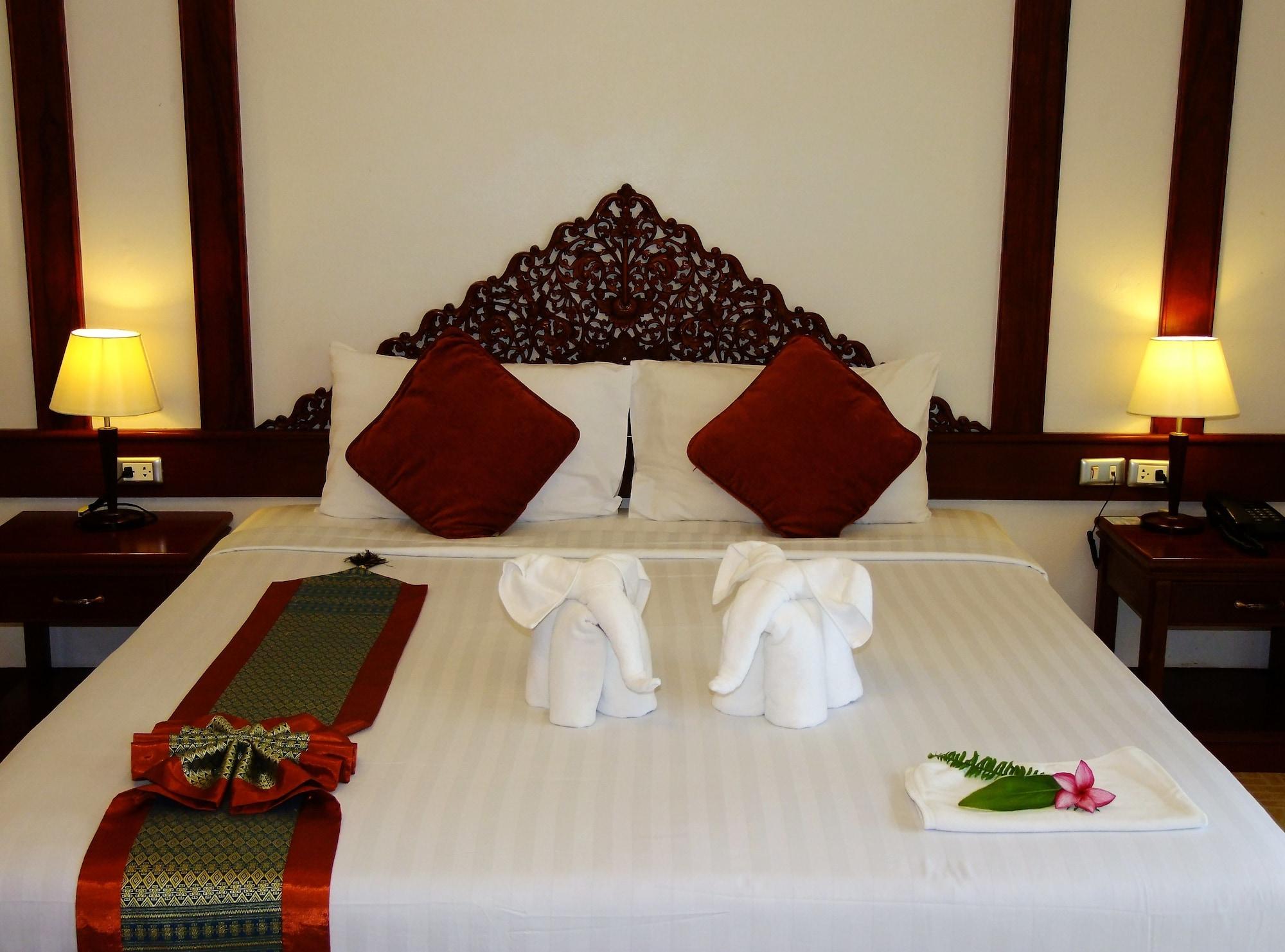 Baan Boa Resort Patong Екстер'єр фото