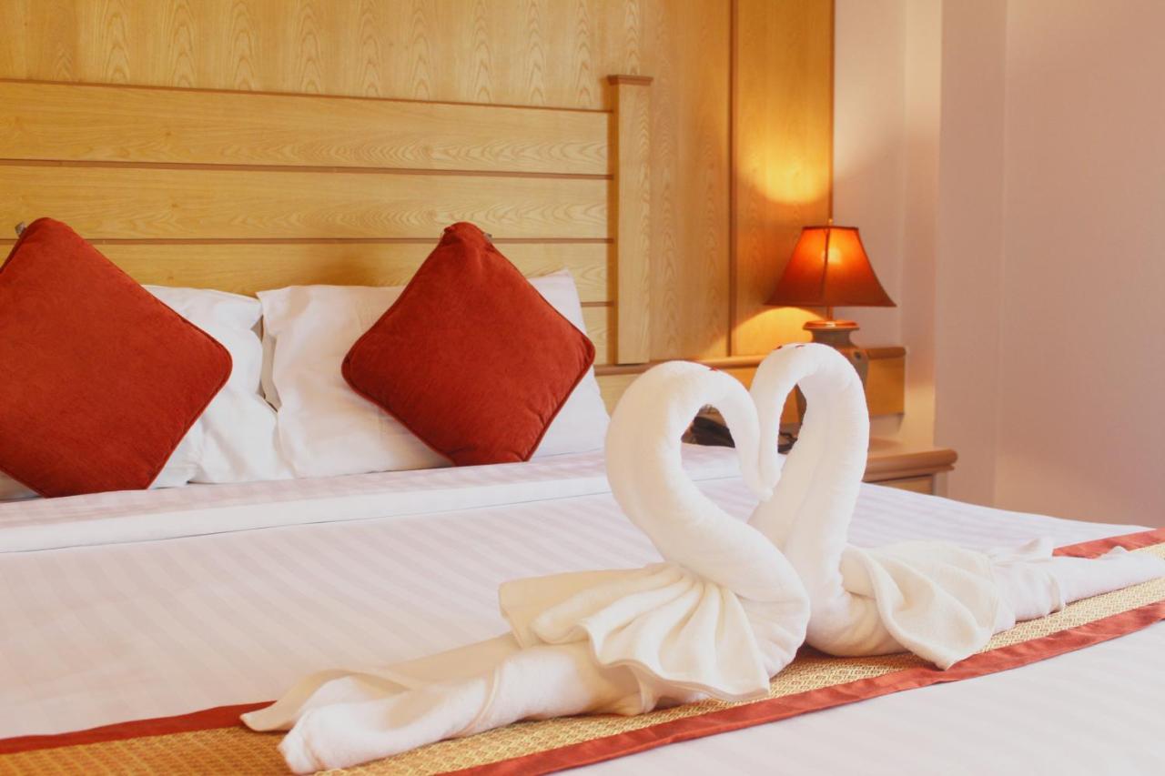 Baan Boa Resort Patong Екстер'єр фото